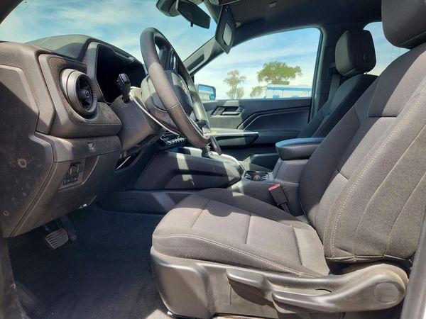 2024 CHEVROLET COLORADO Work Truck