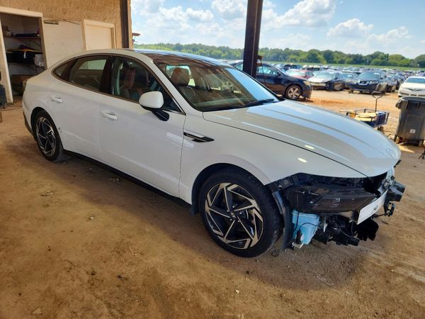 2024 HYUNDAI SONATA