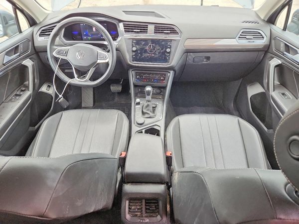 2022 VOLKSWAGEN TIGUAN