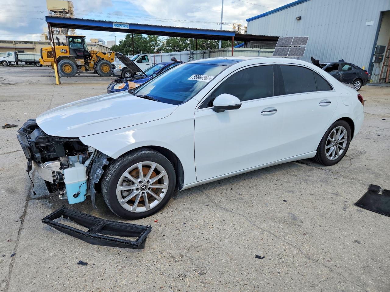 2021 MERCEDES-BENZ A-CLASS A220 — Front 3/4