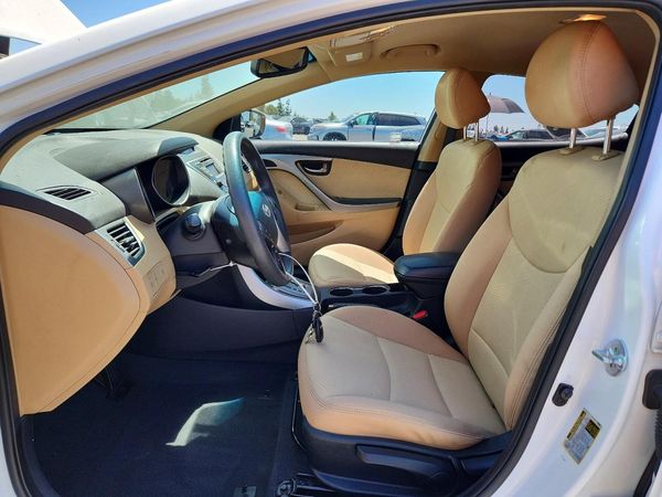 2013 HYUNDAI ELANTRA