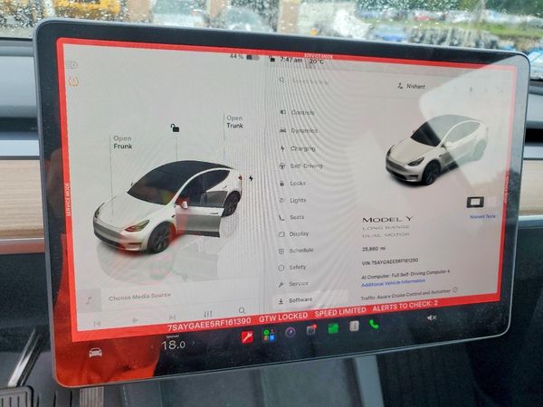 2024 TESLA MODEL Y