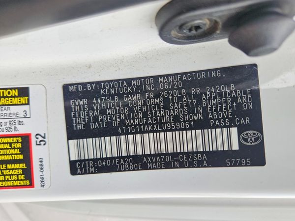 2020 TOYOTA CAMRY SE — VINS