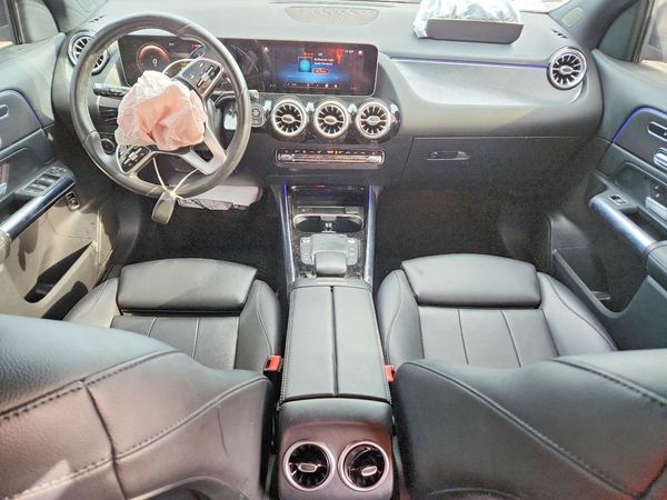 2021 MERCEDES-BENZ GLA