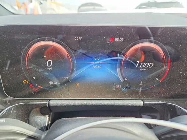2021 MERCEDES-BENZ GLA