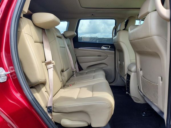 2017 JEEP GRAND CHEROKEE