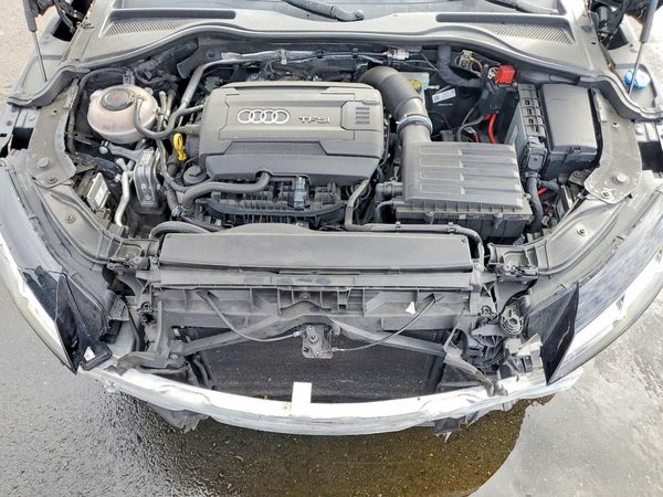 2018 AUDI TT quattro