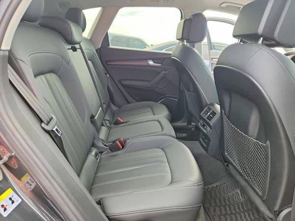 2021 AUDI Q5 quattro Premium Plus