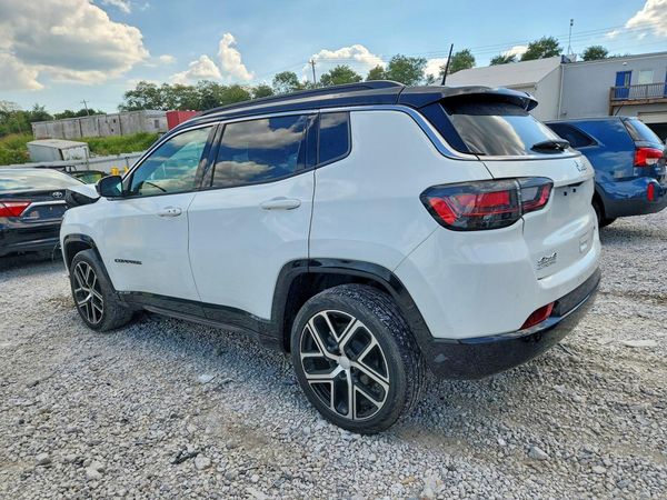2024 JEEP COMPASS