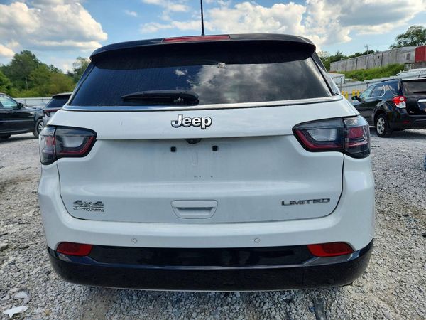 2024 JEEP COMPASS