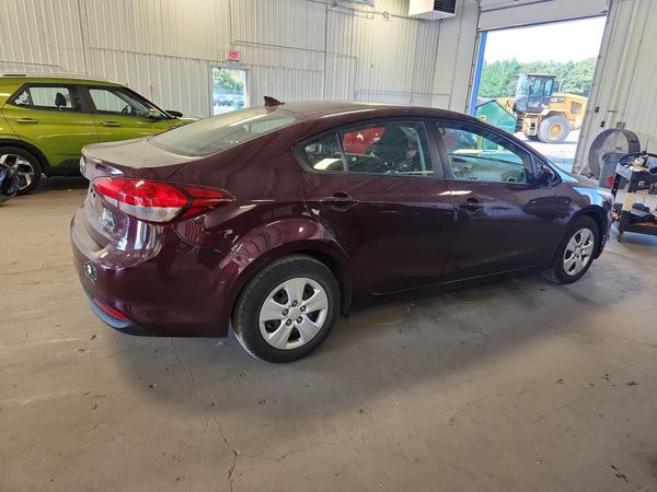 2017 KIA FORTE LX Base