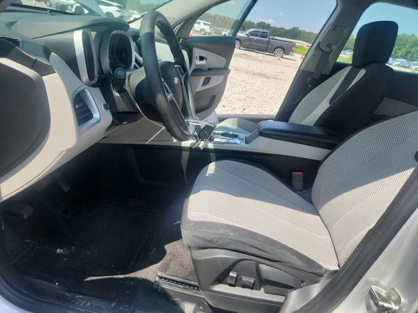 2017 CHEVROLET EQUINOX LS — DENT