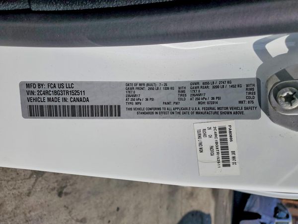 2026 CHRYSLER PACIFICA Select