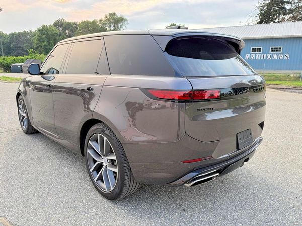 2023 LAND ROVER RANGE ROVER SPORT P400 Dynamic SE