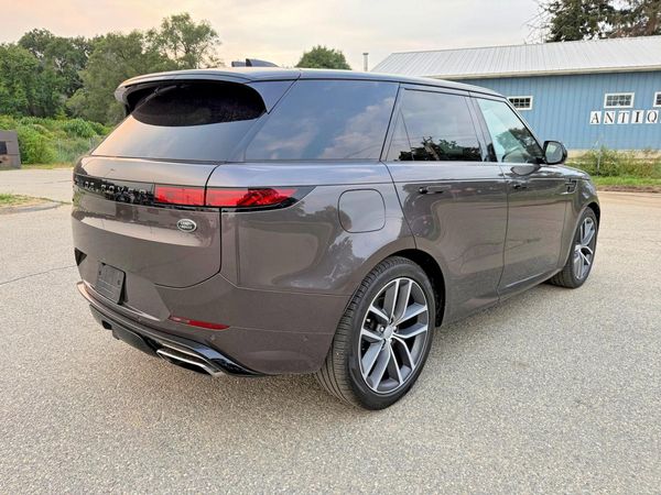 2023 LAND ROVER RANGE ROVER SPORT P400 Dynamic SE