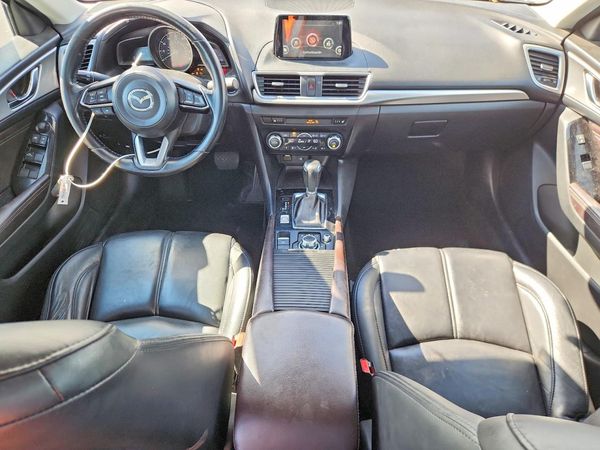 2017 MAZDA 3 Touring