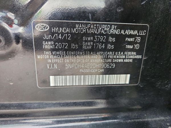 2013 HYUNDAI ELANTRA