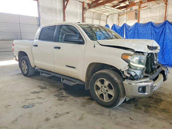 2019 TOYOTA TUNDRA SR5 Grade