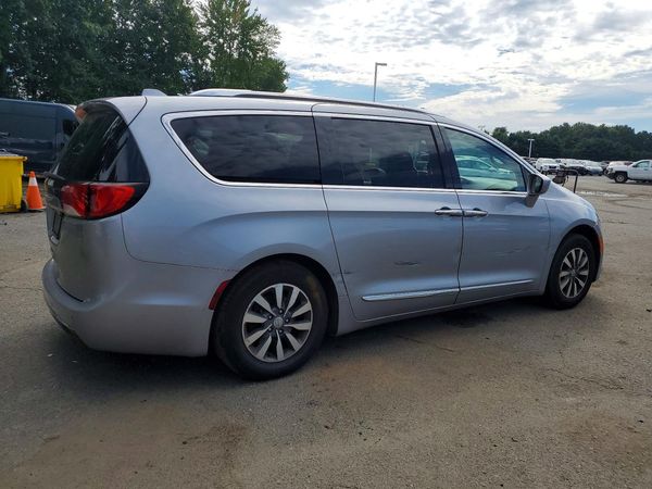 2020 CHRYSLER PACIFICA