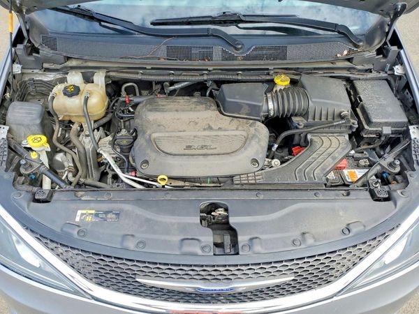 2020 CHRYSLER PACIFICA