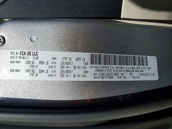 2020 CHRYSLER PACIFICA