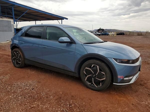 2024 HYUNDAI IONIQ SE
