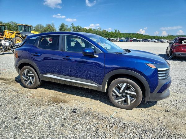 2025 NISSAN KICKS SV