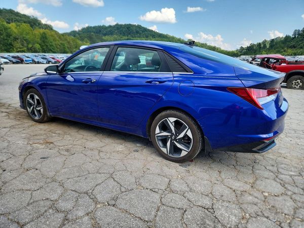 2023 HYUNDAI ELANTRA