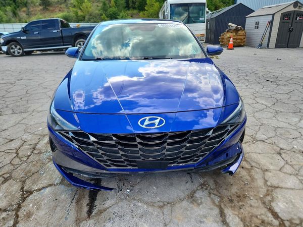 2023 HYUNDAI ELANTRA