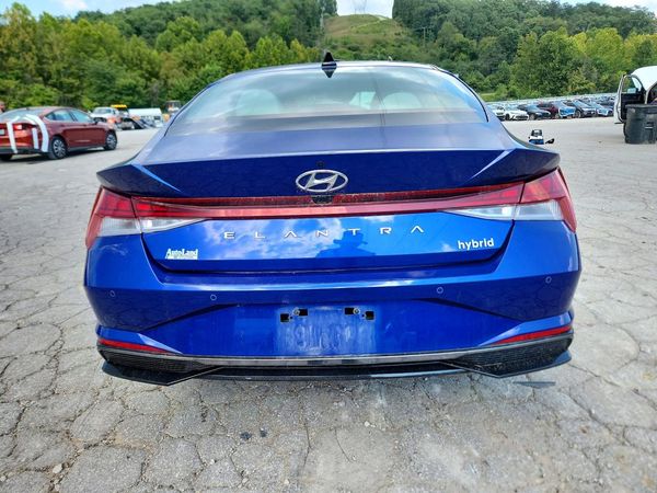 2023 HYUNDAI ELANTRA