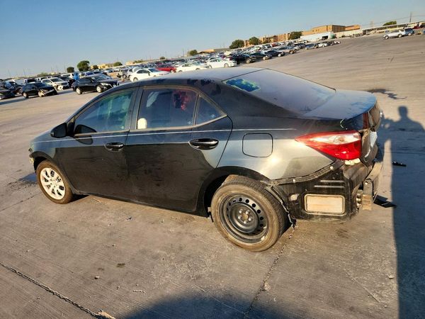 2017 TOYOTA COROLLA