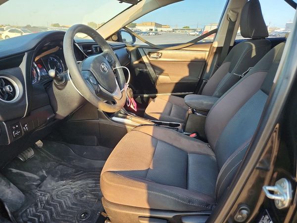 2017 TOYOTA COROLLA