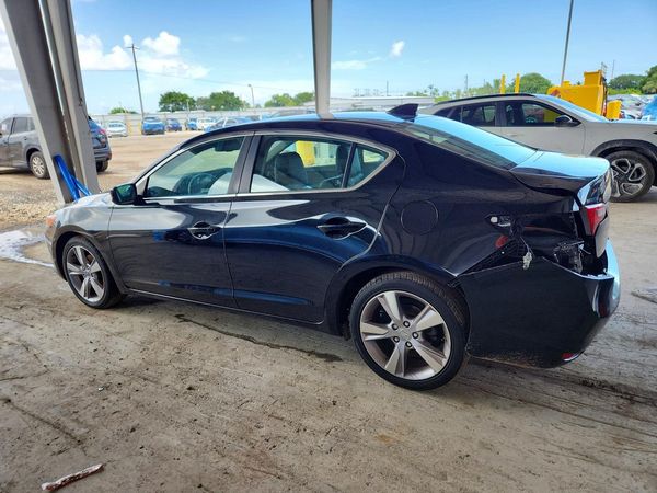 2013 ACURA ILX 20 PREMIUM