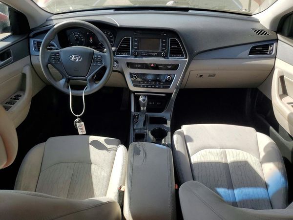 2016 HYUNDAI SONATA GL (Middle-Low)