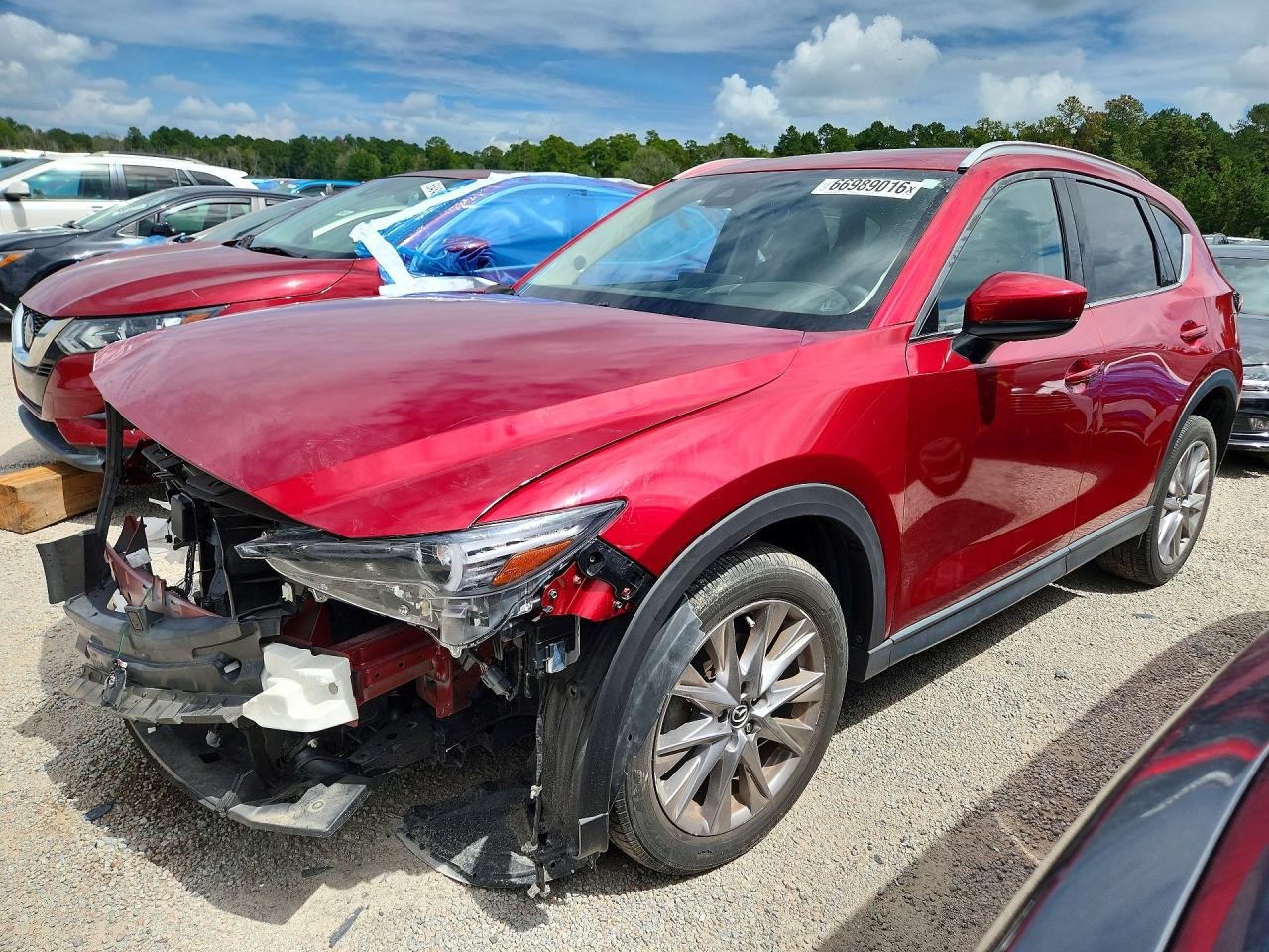 2021 MAZDA CX-5 Grand Touring Reserve — Front 3/4