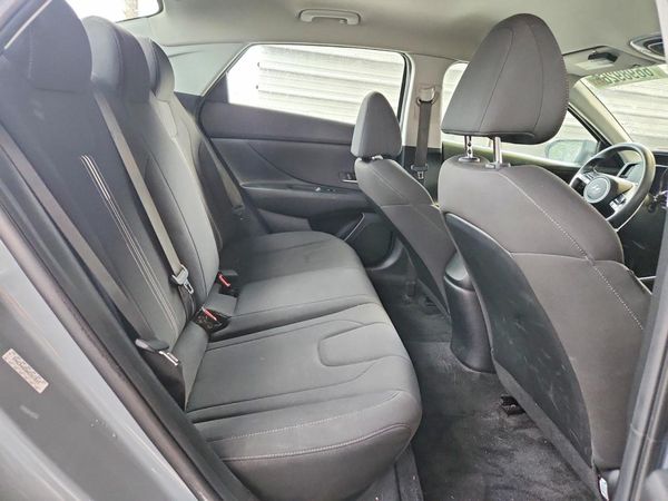 2022 HYUNDAI ELANTRA