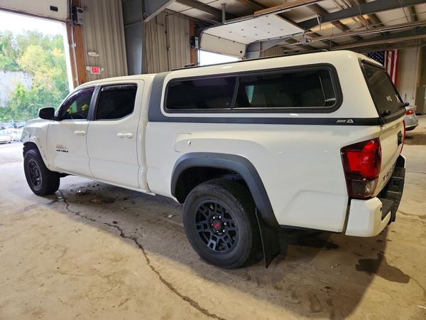2019 TOYOTA TACOMA SR5