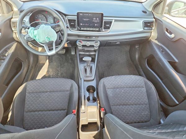 2021 KIA RIO