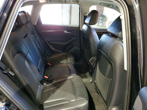 2013 AUDI Q5 Premium Plus