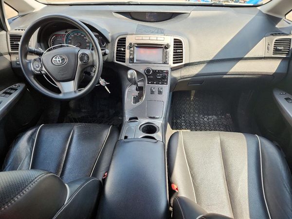 2014 TOYOTA VENZA XLE