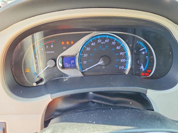 2013 TOYOTA SIENNA