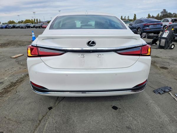 2024 LEXUS ES 300H 300h Premium