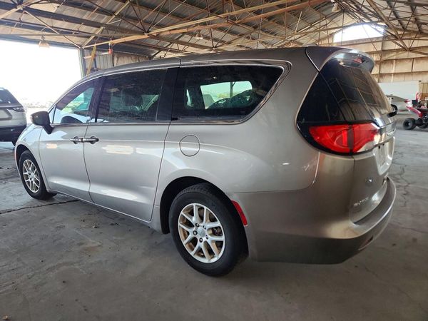 2017 CHRYSLER PACIFICA