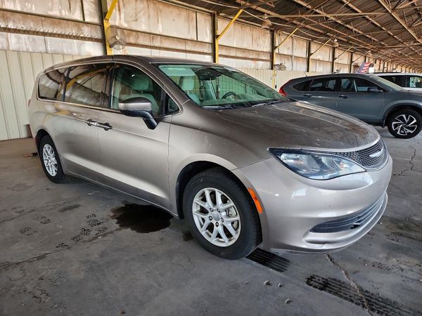 2017 CHRYSLER PACIFICA