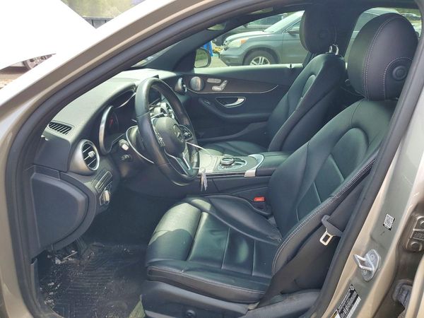 2019 MERCEDES-BENZ C