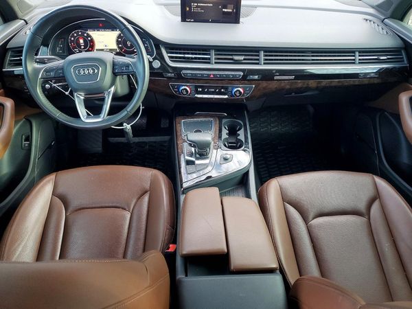 2019 AUDI Q7