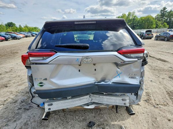 2021 TOYOTA RAV4