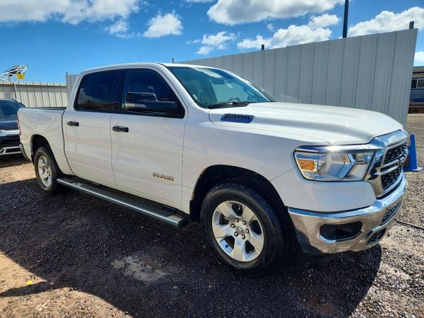 2023 RAM 1500 Big Horn — Passenger 3/4