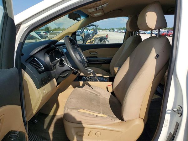 2016 KIA SEDONA