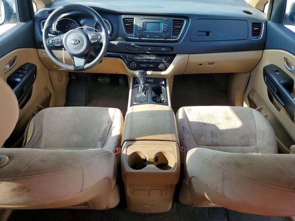 2016 KIA SEDONA